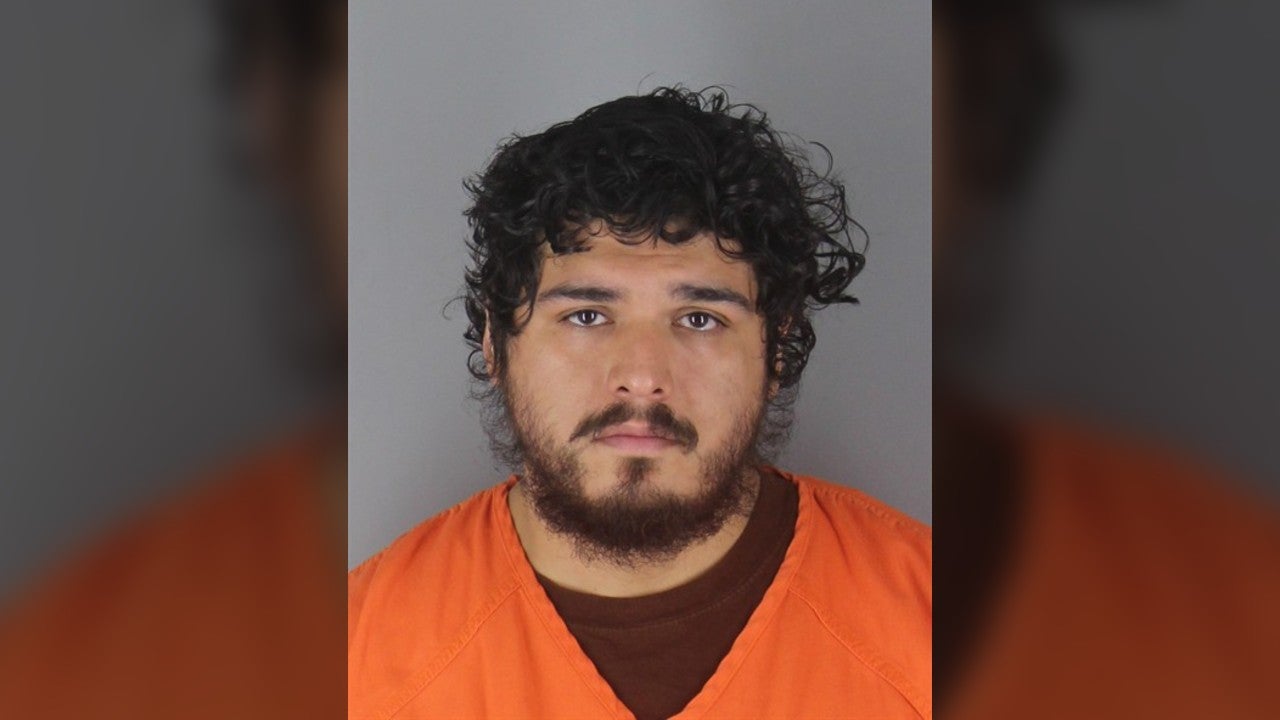 Charges: Bloomington man stabbed roommate while he was asleep, severely injuring him — KSTP 5 — Gopher